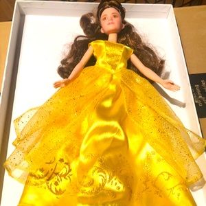 Singing Live Action Beauty and the Beast Belle!!!